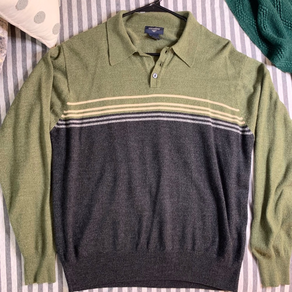 Dockers Medium Sized Long Sleeve Polo